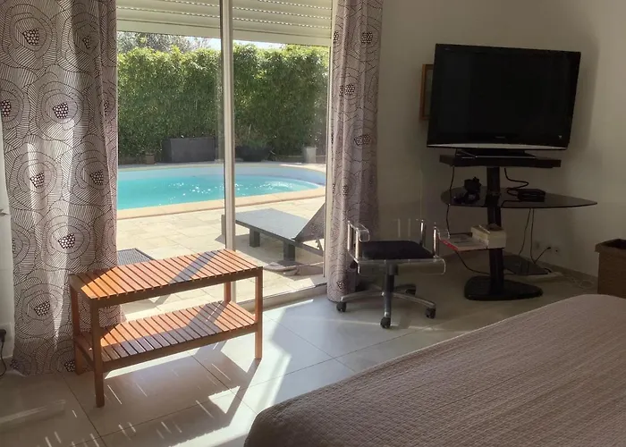 De La Terre Blanche فندق مبيت وإفطار *