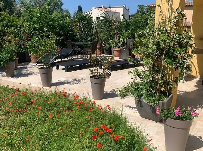 De La Terre Blanche * ساناري سور مير