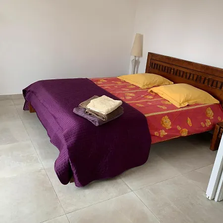 De La Terre Blanche Отель типа 