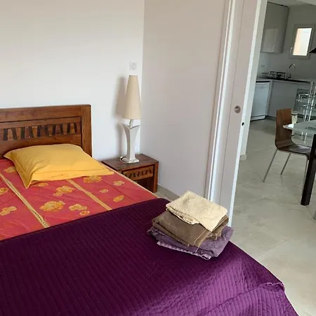 De La Terre Blanche * Санари-сюр-Мер