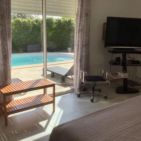 De La Terre Blanche Отель типа 