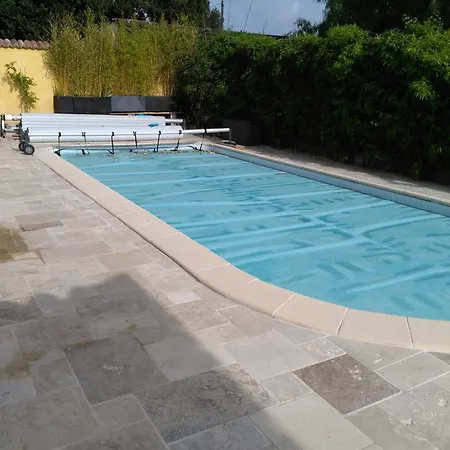 Bed & Breakfast De La Terre Blanche *