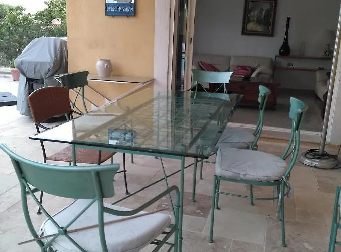 De La Terre Blanche * Sanary-sur-Mer