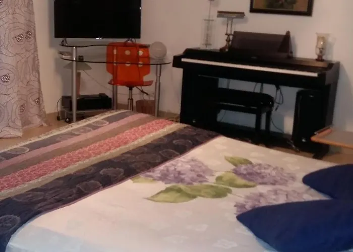 De La Terre Blanche Bed & Breakfast Sanary-sur-Mer
